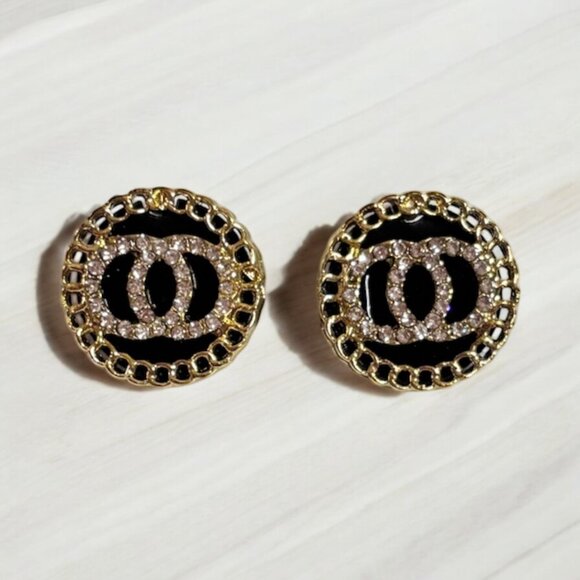 Double Round Circles Elegant Stud Earring - Picture 1 of 5